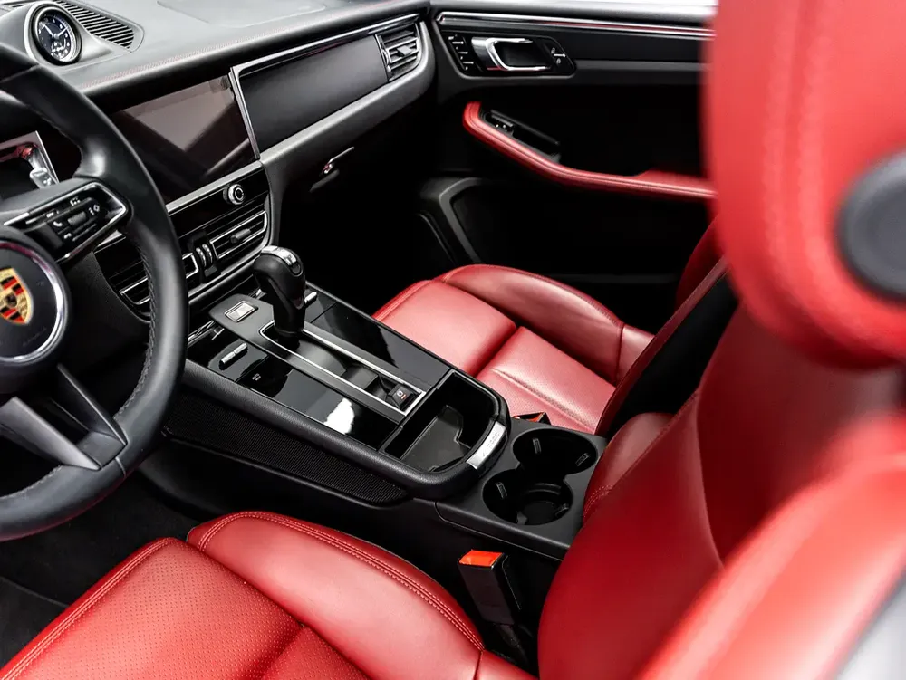 The BEST Ramadan Offer in the UAE - Limited Time, February 2028 Porsche Warranty, GCC - Image 16
