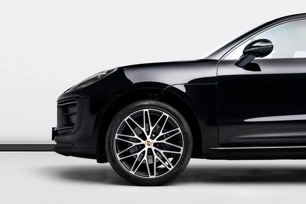 The BEST Ramadan Offer in the UAE - Limited Time, February 2028 Porsche Warranty, GCC - Image 7