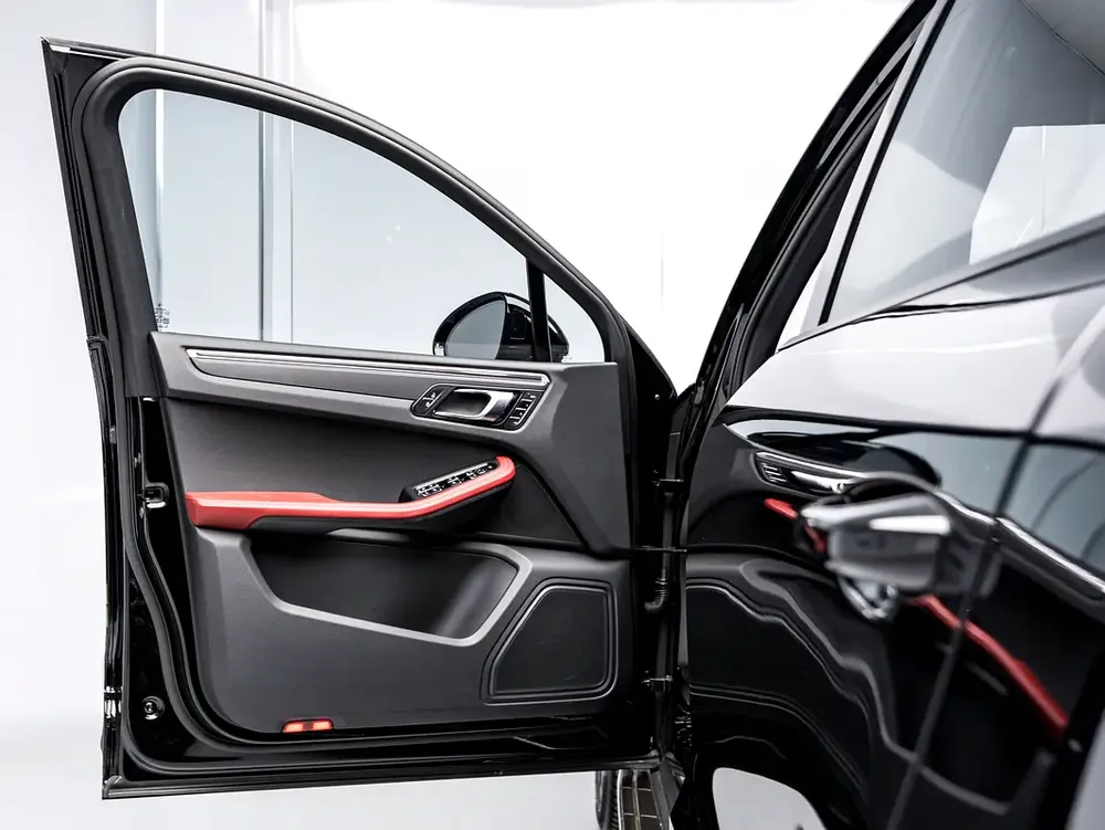 The BEST Ramadan Offer in the UAE - Limited Time, February 2028 Porsche Warranty, GCC - Image 8
