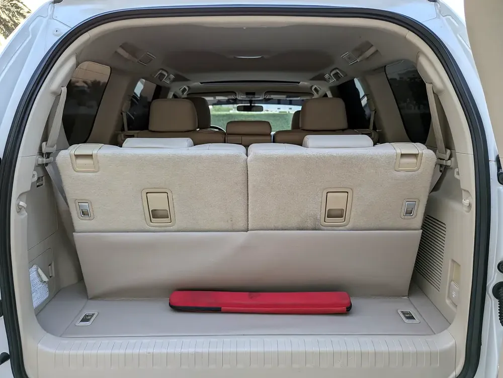 Toyota Prado GXR 2020 GCC Specs GXR Full Option V6 4.0L In Excellent Condition - Image 12