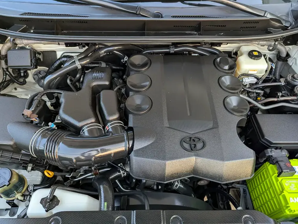 Toyota Prado GXR 2020 GCC Specs GXR Full Option V6 4.0L In Excellent Condition - Image 14