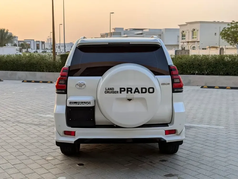 Toyota Prado GXR 2020 GCC Specs GXR Full Option V6 4.0L In Excellent Condition - Image 20