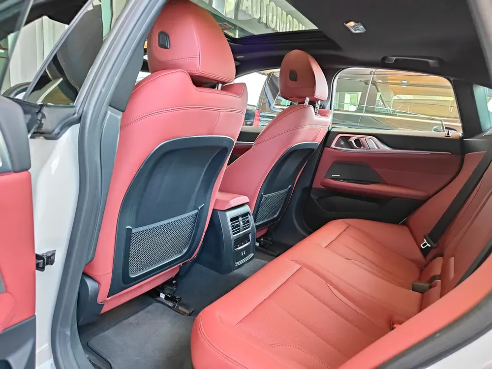 AED 2,340 P.M | 2024 BMW i4 Gran Coupé eDrive35 MSport | BMW Warranty and Service Contract | GCC | - Image 17