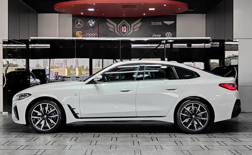 AED 2,340 P.M | 2024 BMW i4 Gran Coupé eDrive35 MSport | BMW Warranty and Service Contract | GCC | - Image 7