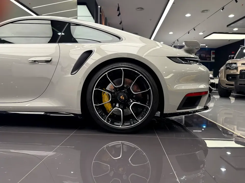 911 TURBO S GCC NARDO GRAY - Image 19