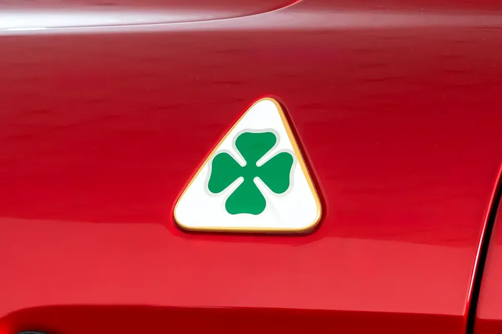 8,835 AED / 60 months | 0% DP | 2025 Alfa Romeo Giulia Quadrifoglio 115 Edition / Agency Warranty - Image 17