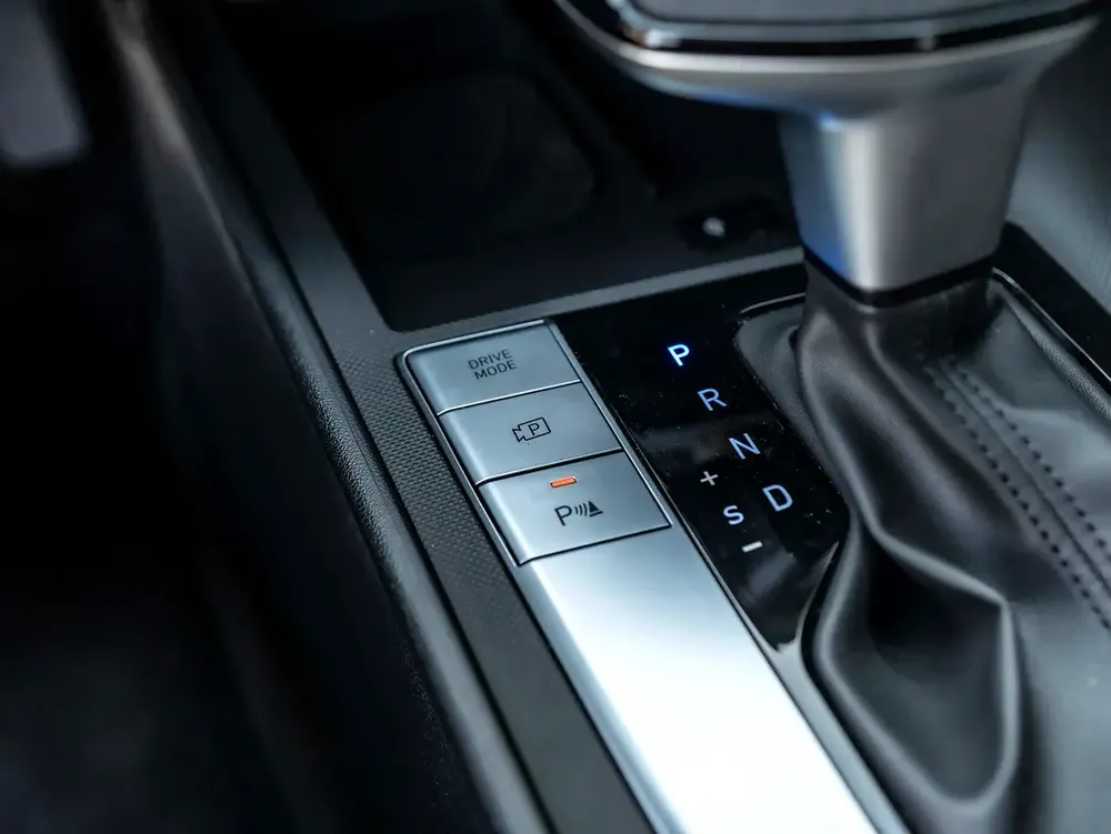 0% DOWN PAYMENT | THE MAY ADVANTAGE | RELIABLE DAILY | ELANTRA SMART | WARRANTY + SERVICE - Image 15