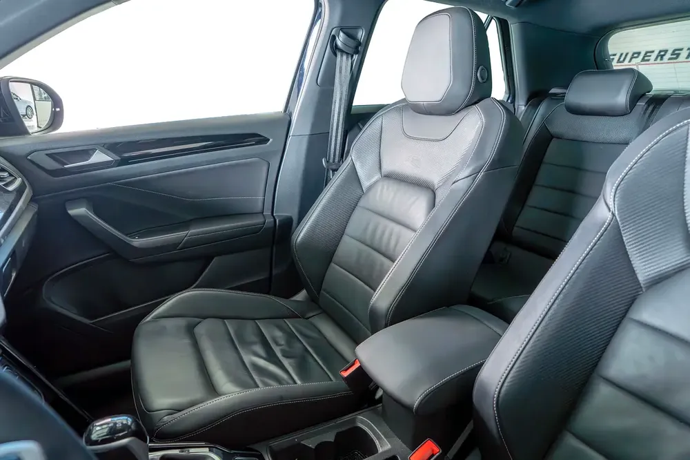 Volkswagen T-ROC R Line Plus-GCC-Al Nabooda Warranty Until 12/2027  Service Contract Until 12/2028 - Image 12
