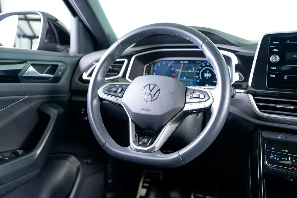Volkswagen T-ROC R Line Plus-GCC-Al Nabooda Warranty Until 12/2027  Service Contract Until 12/2028 - Image 14