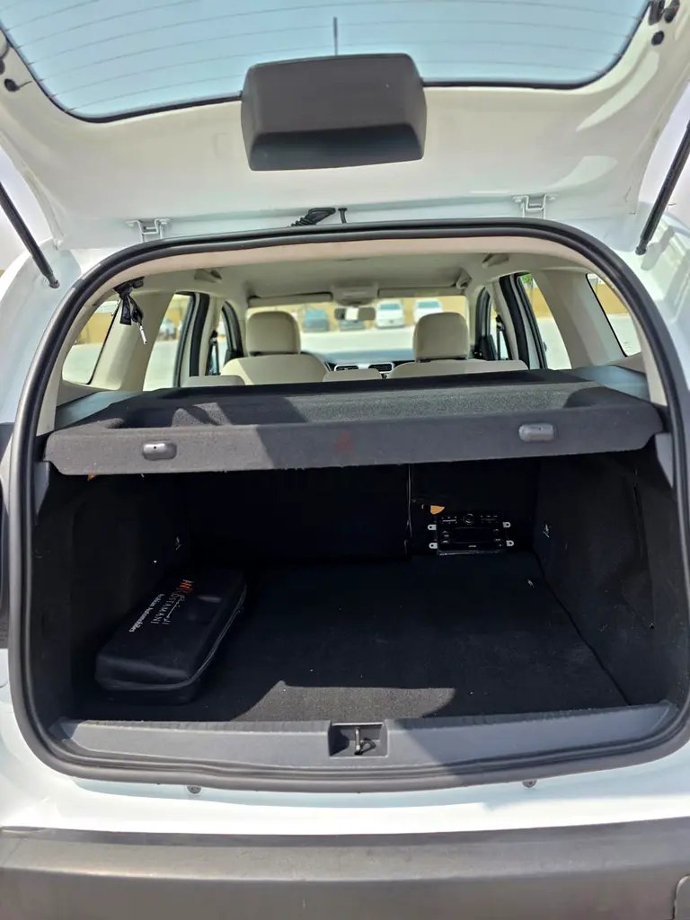 Renault Duster 2020 GCC Specs - Reliable Compact SUV - Image 13