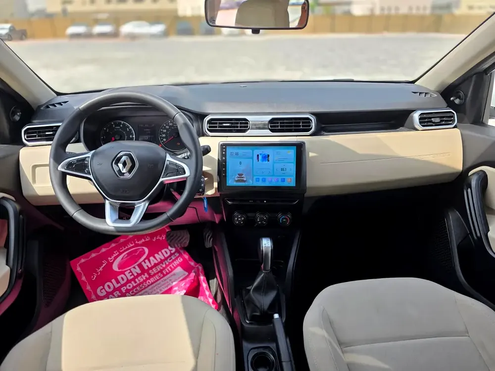 Renault Duster 2020 GCC Specs - Reliable Compact SUV - Image 9