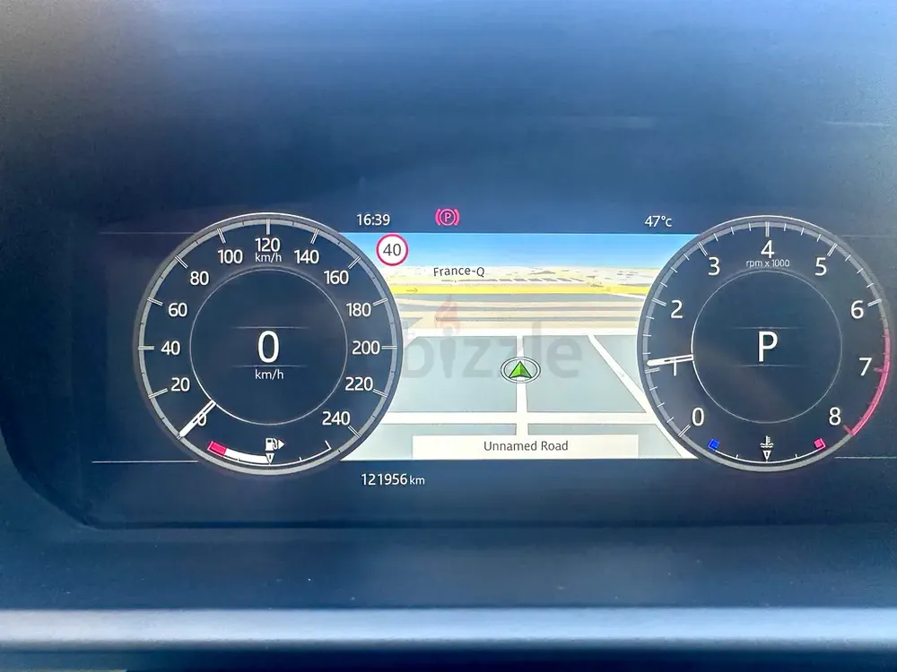 2018 Land Rover Discovery HSE Si6 | GCC Specs | Pristine Condition - Image 5
