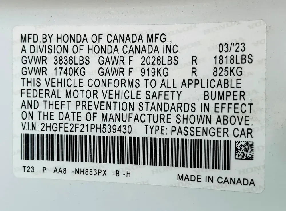 2023 Honda Civic LX - American Specs - Like New! - Image 4