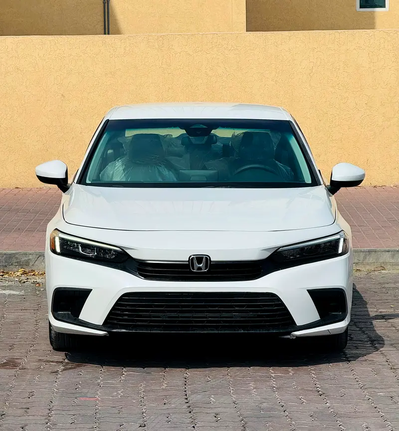 2023 Honda Civic LX - American Specs - Like New! - Image 5