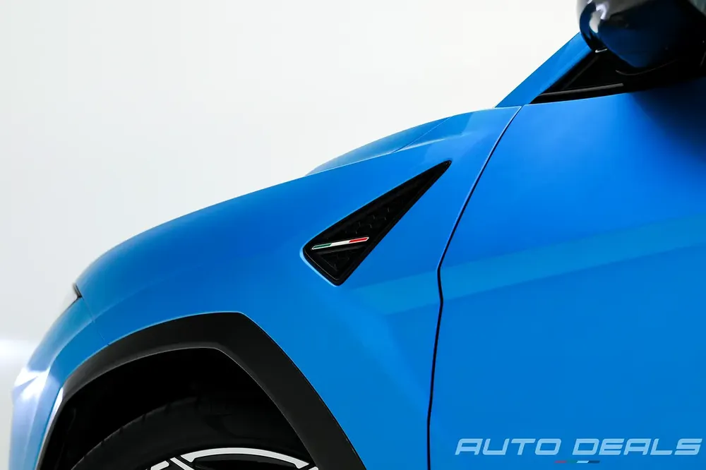 2024 Lamborghini Urus Performante | Extremely Low mileage | Fully Loaded | Best in Class | 4.0L V8 - Image 12