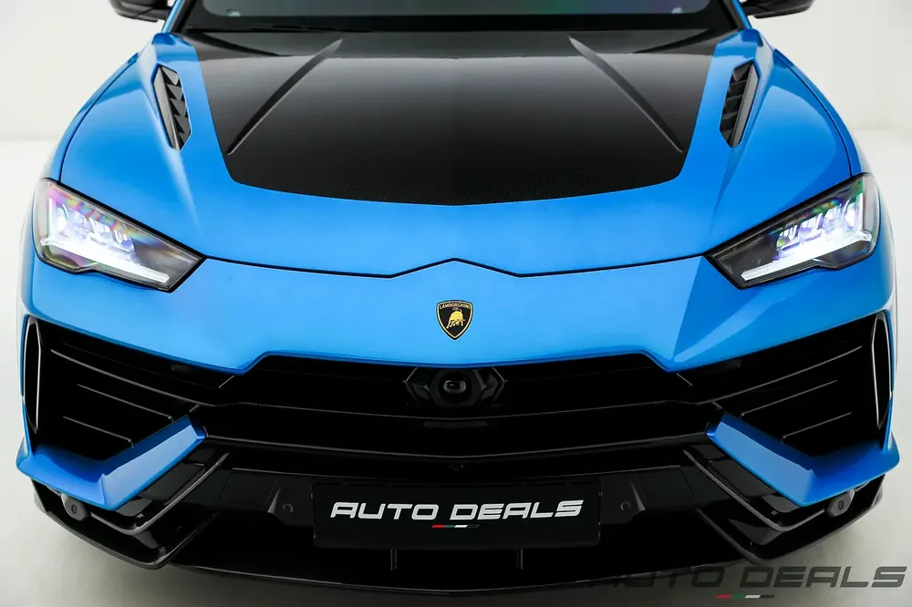 2024 Lamborghini Urus Performante | Extremely Low mileage | Fully Loaded | Best in Class | 4.0L V8 - Image 6