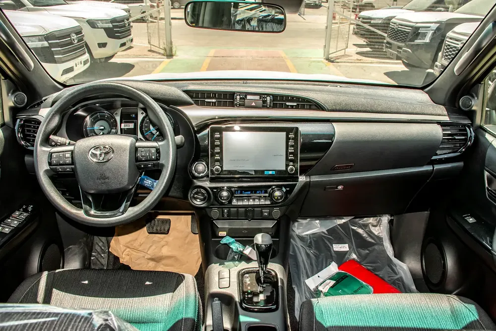 DIESEL Toyota Hilux Adventure 2026 GCC Specs - Brand New - Image 9