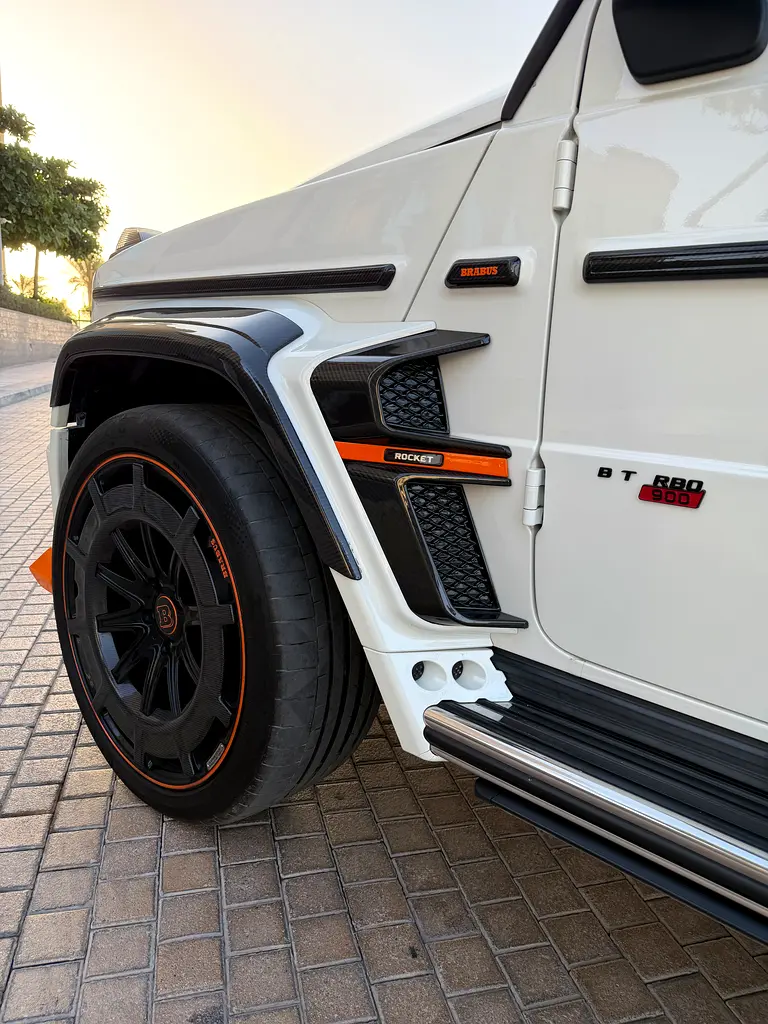 Mercedes G63 2019 - BRABUS 900 kit - japan specs - Image 11