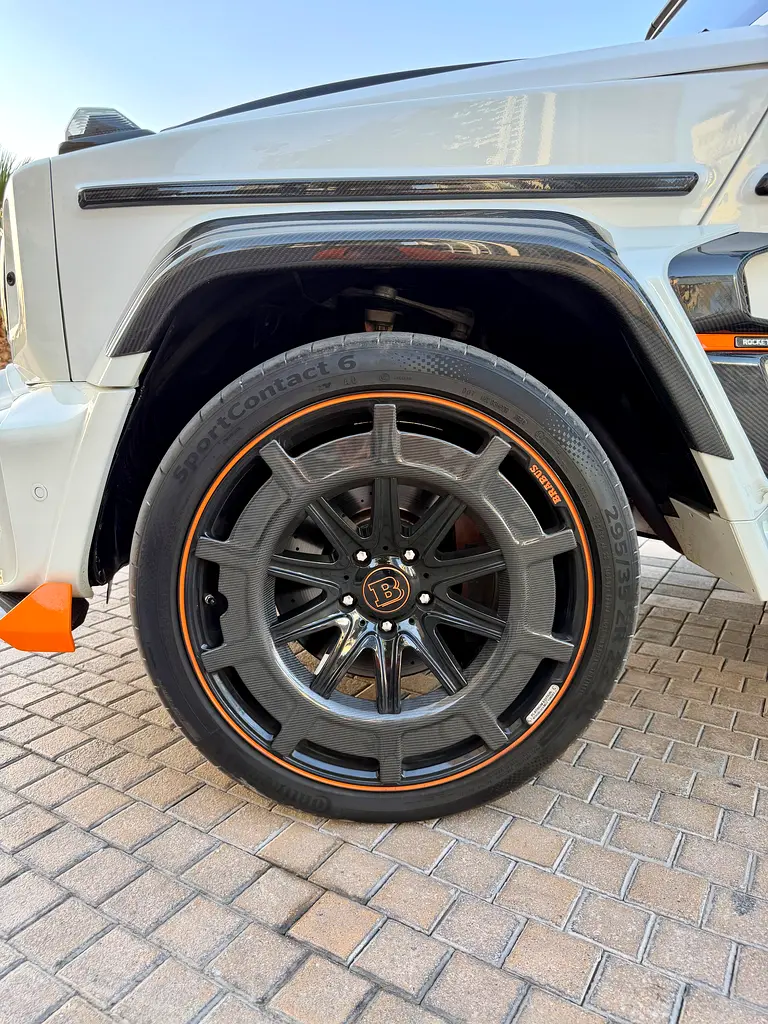 Mercedes G63 2019 - BRABUS 900 kit - japan specs - Image 20