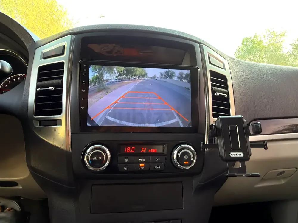 Gulf Specs 2015 Mitsubishi Pajero 3.5L 7-Seater in Good Condition - Image 15