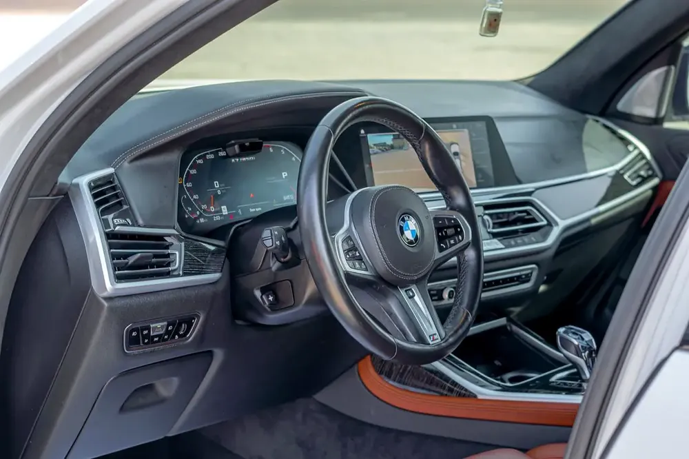 2022 BMW X7 M50i M Sport (American Specs) - Pristine Condition - Image 8