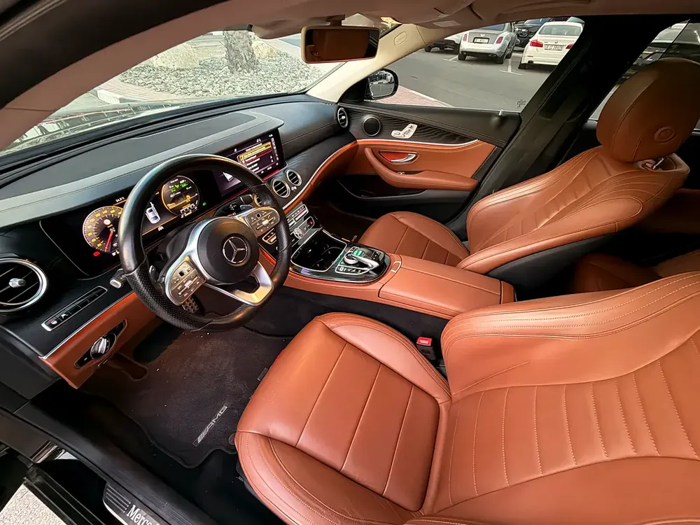 Mercedes-Benz E-Class E 350 | GCC Specs—Full service history - Image 14