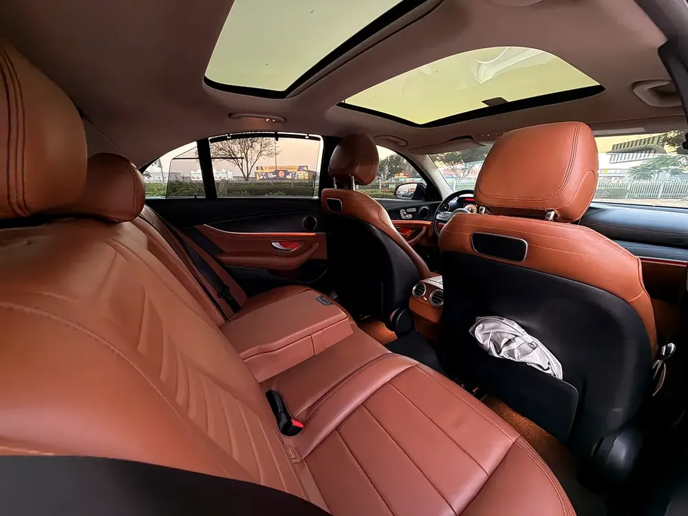 Mercedes-Benz E-Class E 350 | GCC Specs—Full service history - Image 16