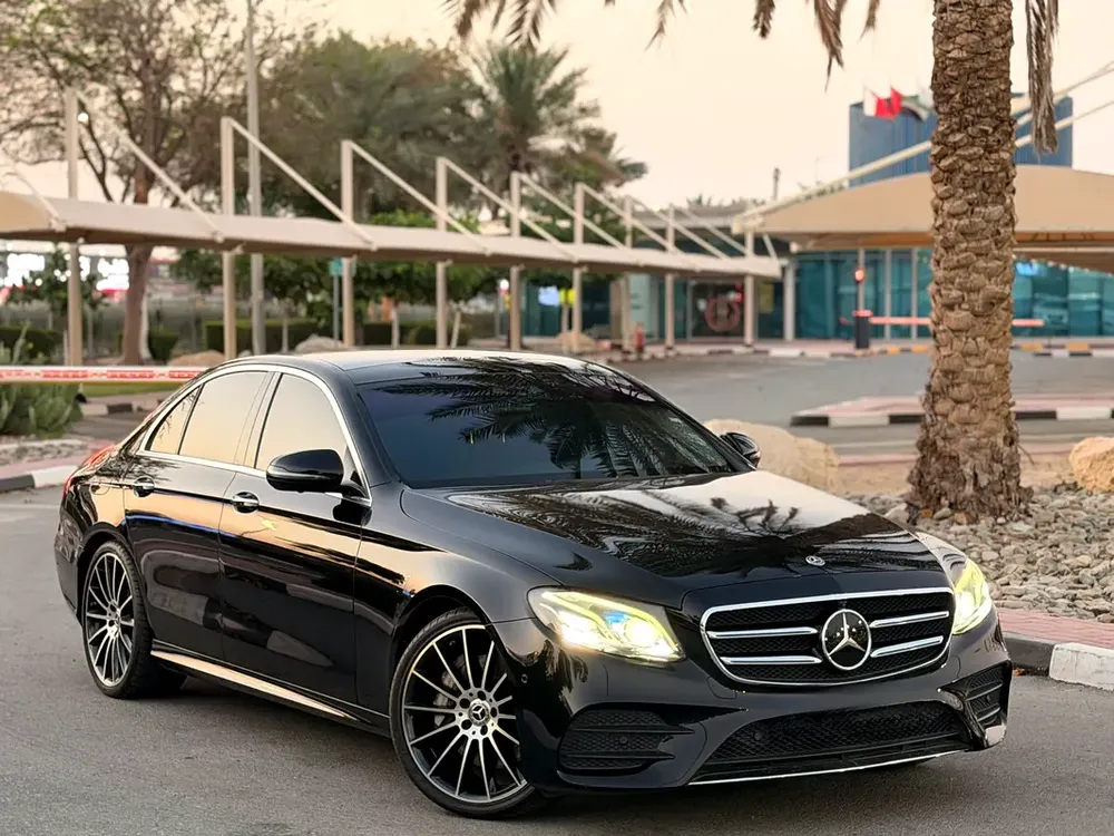 Mercedes-Benz E-Class E 350 | GCC Specs—Full service history - Image 4
