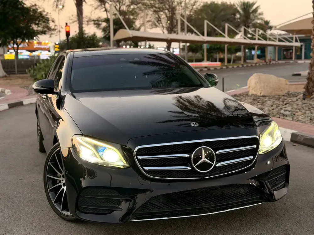 Mercedes-Benz E-Class E 350 | GCC Specs—Full service history - Image 6
