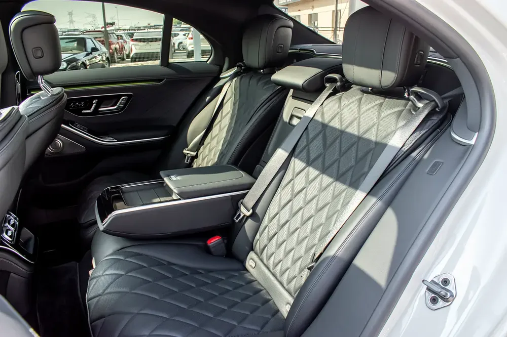 MERCEDES BENZ S580 | 2022 | 5A GRADE | ONLY 21700 KM | FRESH JAPAN IMPORT | CLEAN TITLE | - Image 16