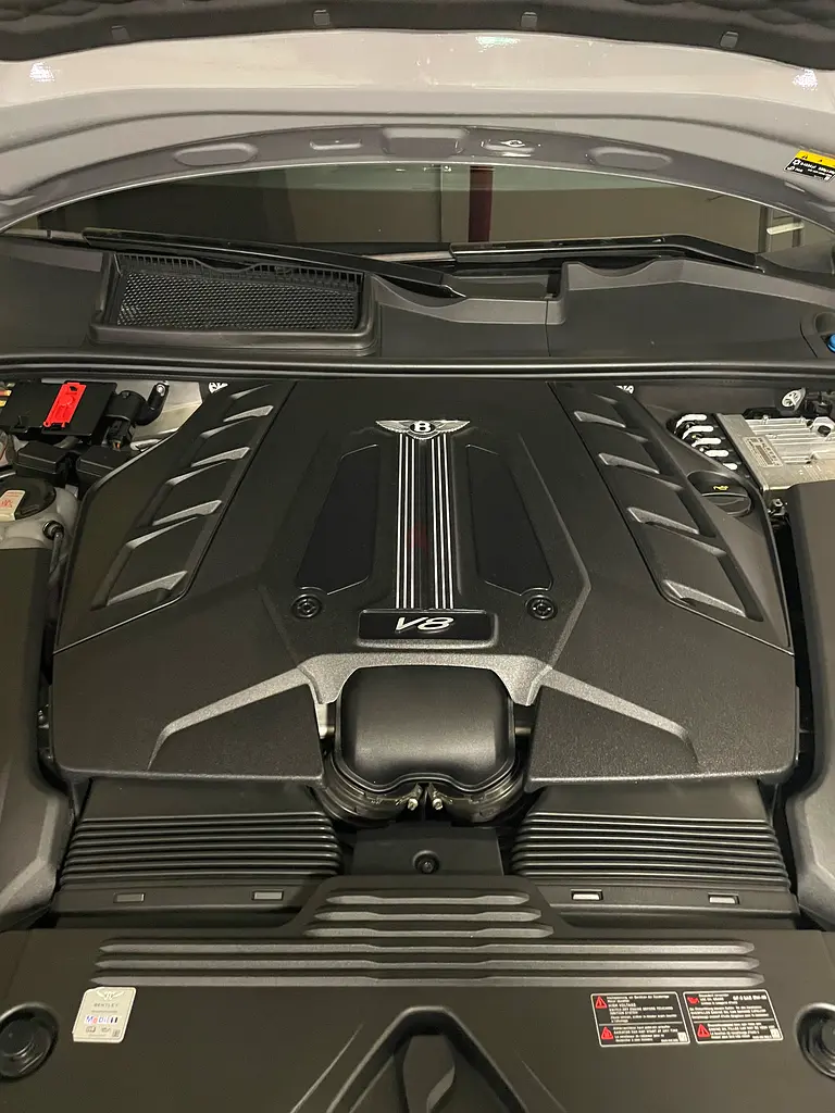 Bentley Bentayga S V8 2023 | Low KM | GCC | Grey - Image 18