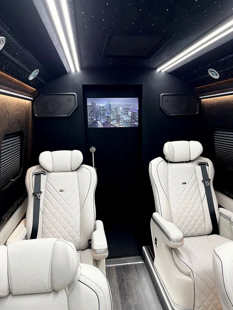 2024 VVIP MERCEDES SPRINTER with Bathroom, Additional AC and Air Suspension - 2 Years Warranty VLINE - Image 10