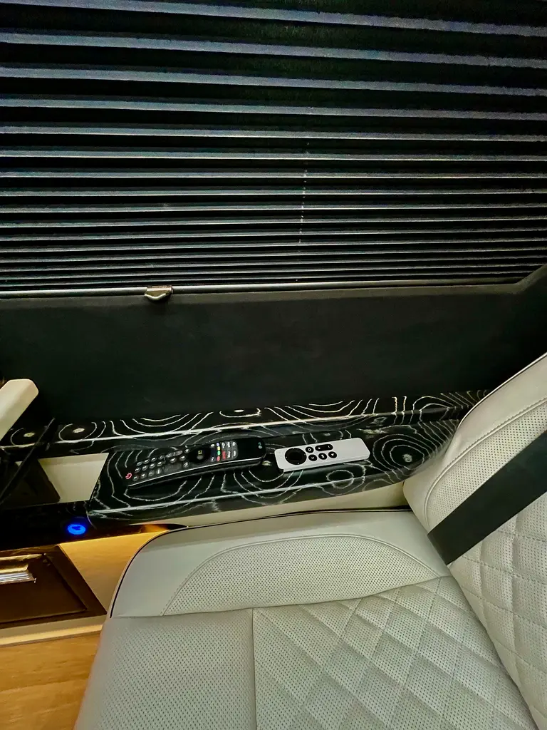 2024 VVIP MERCEDES SPRINTER with Bathroom, Additional AC and Air Suspension - 2 Years Warranty VLINE - Image 13