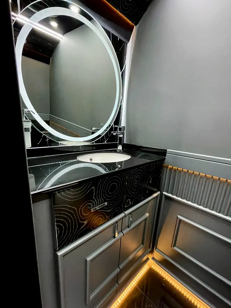 2024 VVIP MERCEDES SPRINTER with Bathroom, Additional AC and Air Suspension - 2 Years Warranty VLINE - Image 19