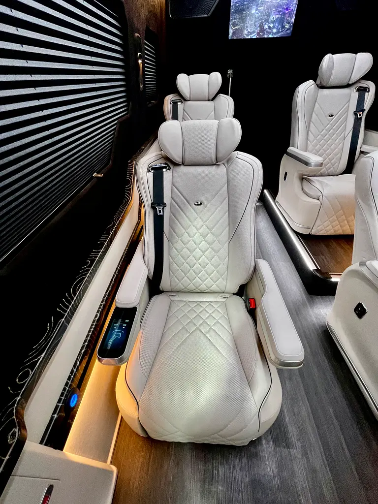 2024 VVIP MERCEDES SPRINTER with Bathroom, Additional AC and Air Suspension - 2 Years Warranty VLINE - Image 5