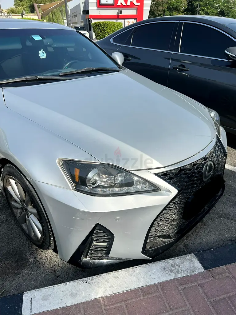 Well Maintained 2009 Lexus IS 300 | GCC Specs | Reliable Luxury - Image 6