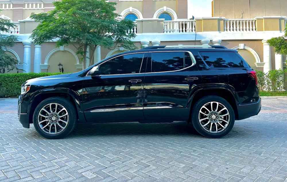 Selling Our Family Car - Acadia Denali - Fullest Options - Original Paint - Great Condition - Image 4