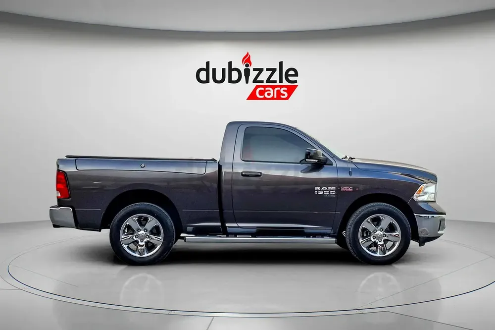 AED 1094/month | 2019 RAM 1500 SLT Classic | GCC Specs | Ref#410294 - Image 4