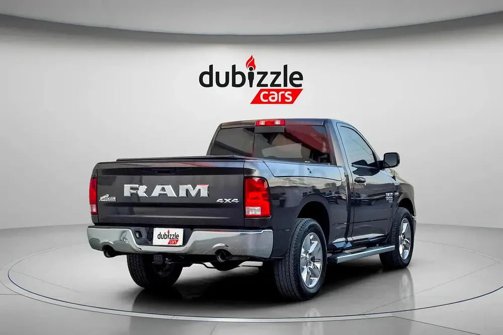 AED 1094/month | 2019 RAM 1500 SLT Classic | GCC Specs | Ref#410294 - Image 6