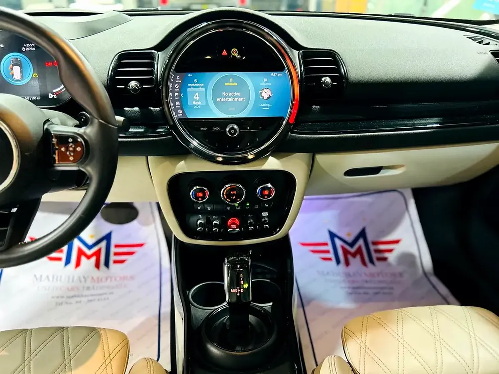 2022 MINI Cooper Clubman - American Specs - Excellent Condition - Image 9