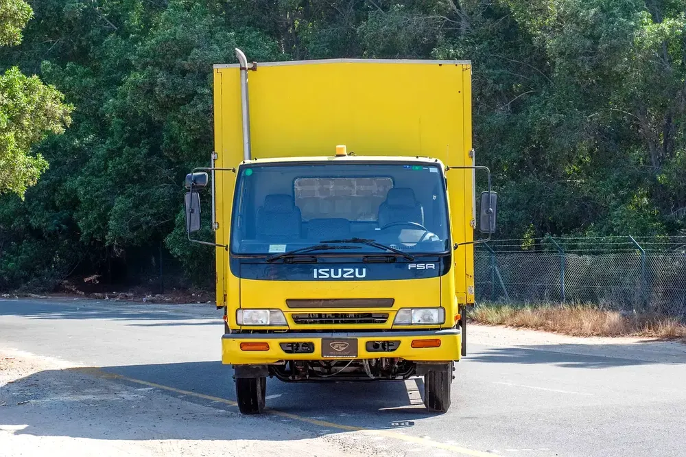 Isuzu FSR Box | 7 Ton Truck | Diesel | GCC Specs | Ref#I02612 - Image 5