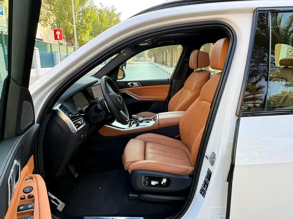 BMW X5 2019-106000KM-GCC Specs - Excellent Condition - Image 10