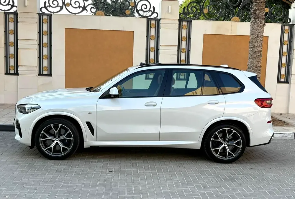 BMW X5 2019-106000KM-GCC Specs - Excellent Condition - Image 9