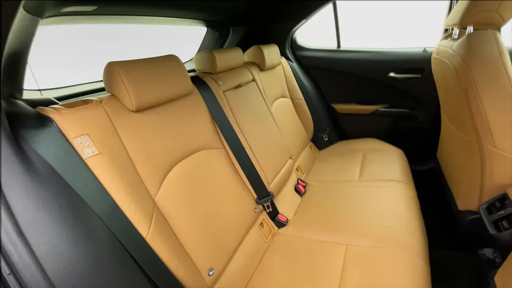 AED 1,638/month | 0 Downpayment | Free 3 Months Warranty | 30 Day Return | LEXUS UX200 2023 - Image 10