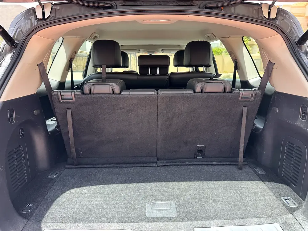 Infiniti QX60 Luxury 2018 - GCC Specs - Excellent Condition - Image 13