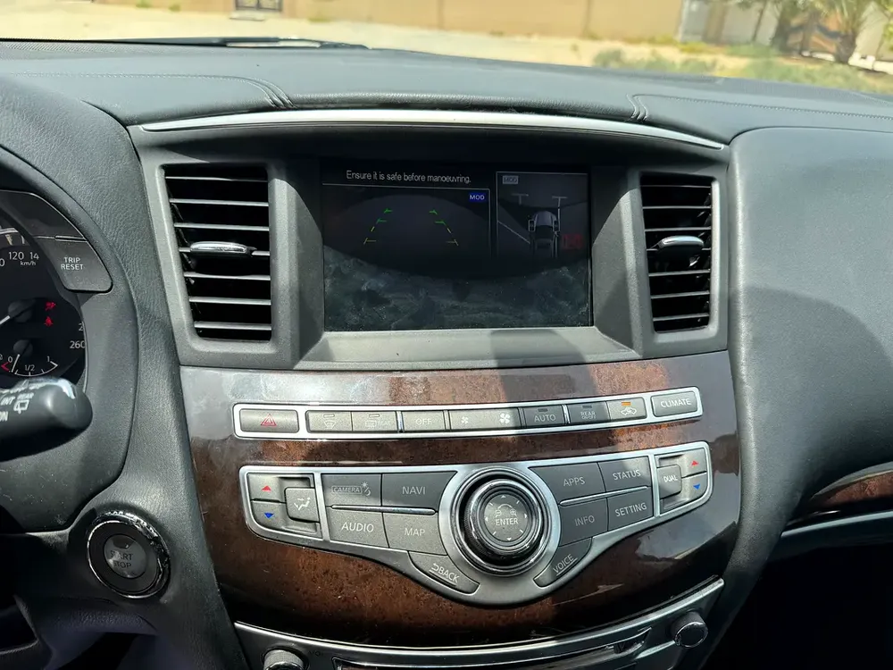 Infiniti QX60 Luxury 2018 - GCC Specs - Excellent Condition - Image 14