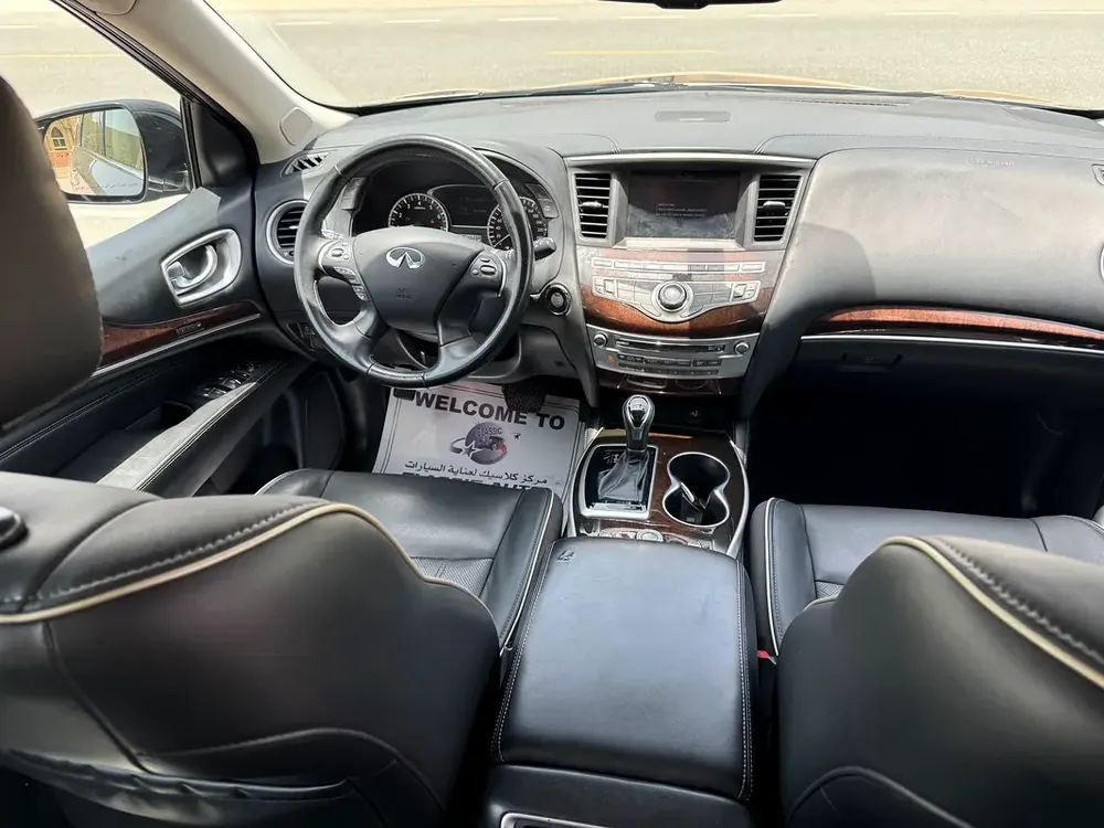 Infiniti QX60 Luxury 2018 - GCC Specs - Excellent Condition - Image 5