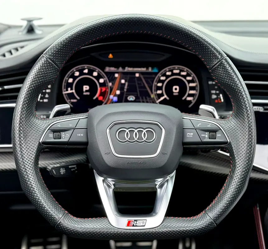 2020 Audi RSQ8 4.0TFSI Quattro, Warranty, Carbon Fiber Package, Excellent Condition, GCC - Image 15