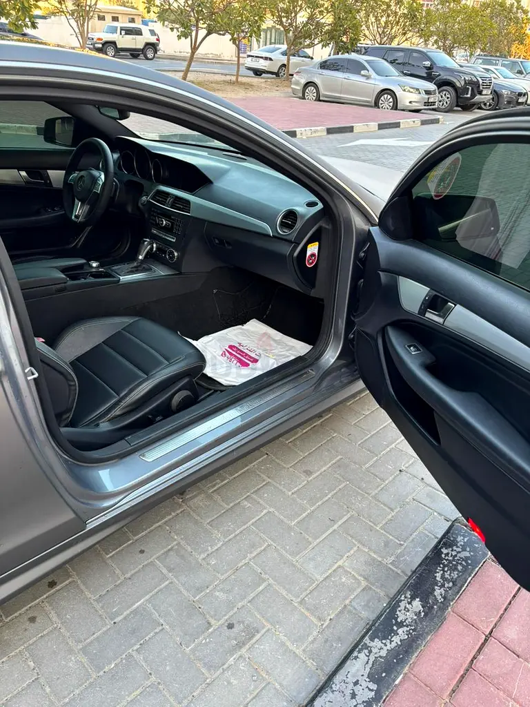 Mercedes-Benz C-Class C250 2012 GCC Specs - Image 8