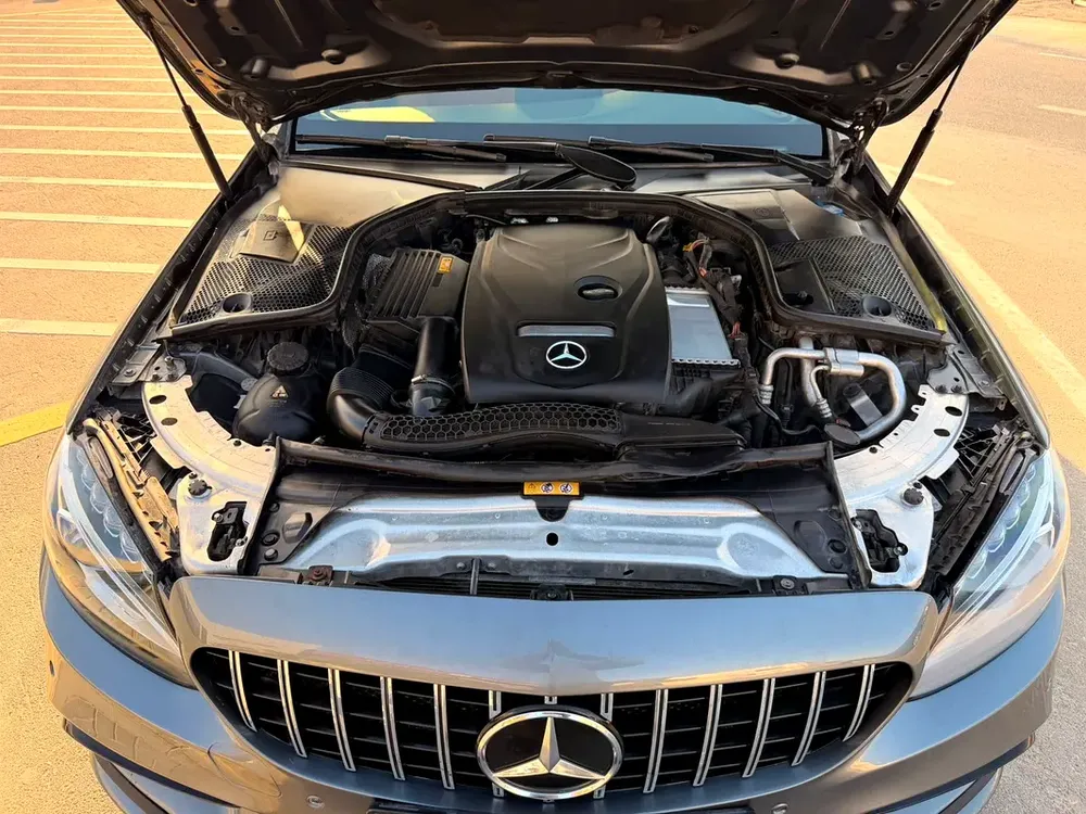 2018 Mercedes-Benz C-Class C300 - Excellent Condition - Image 18